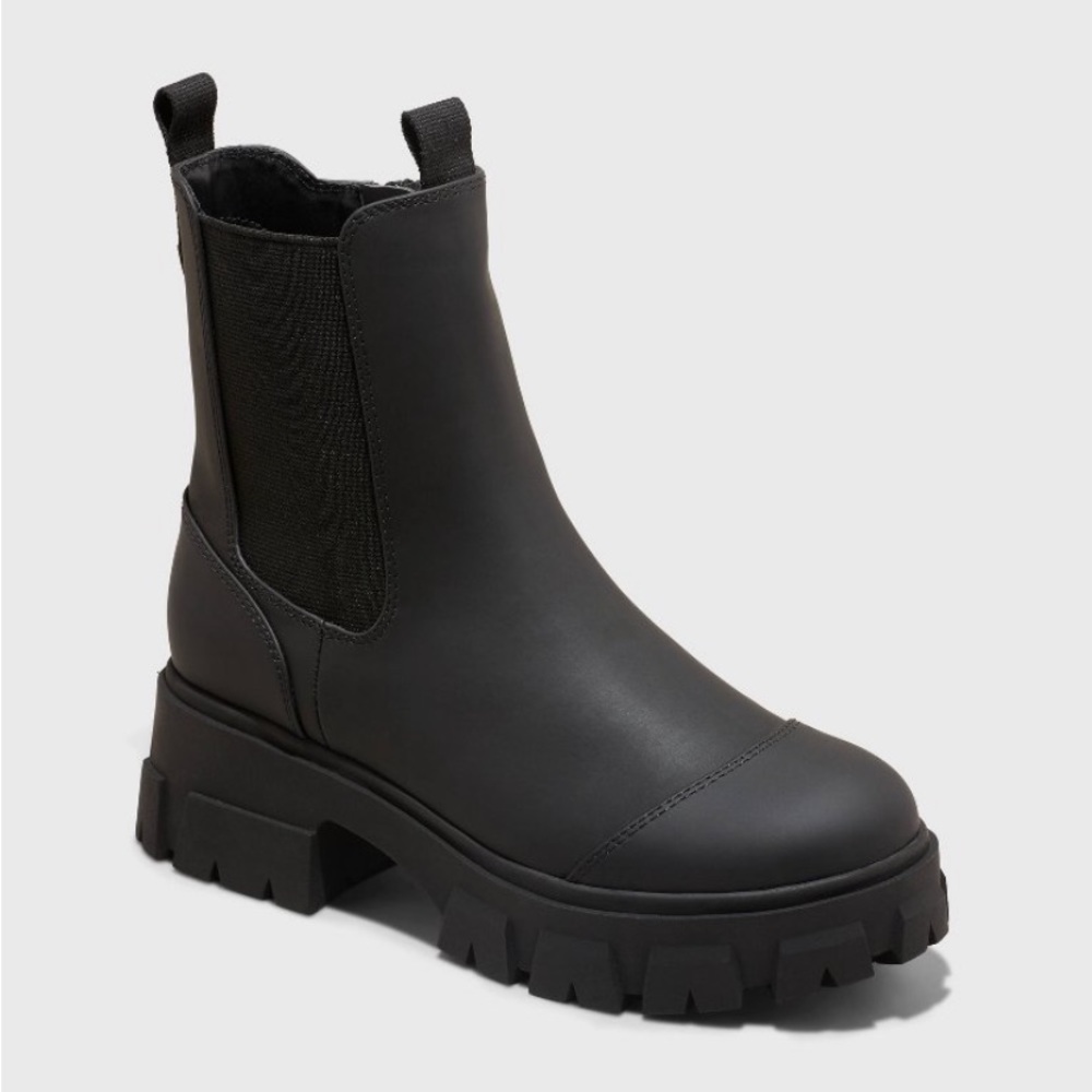 A new day water repellent winter black boots new